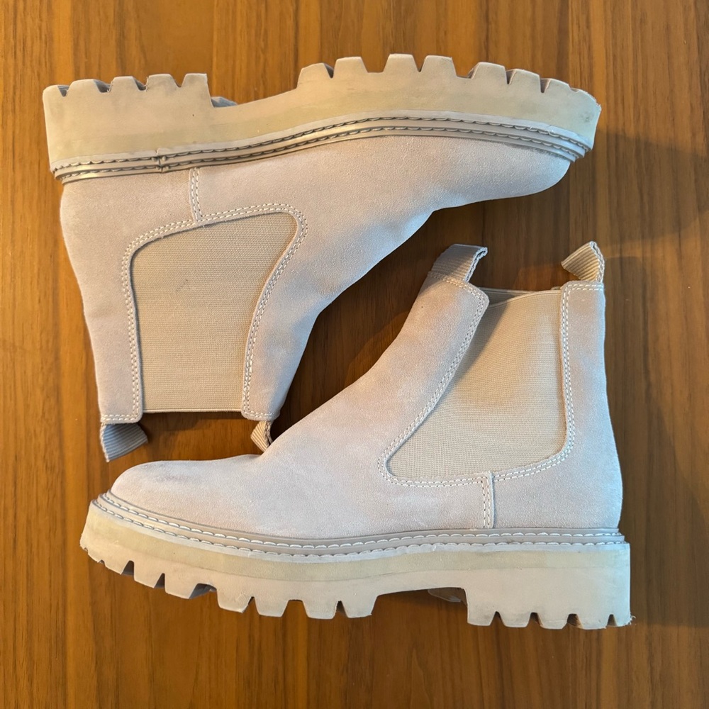 Dolce Vita Tan Booties